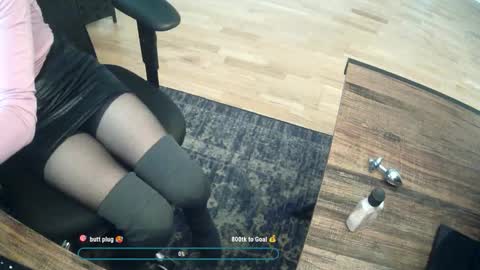 Sissy whore online show from December 15, 2025, 6:56 pm