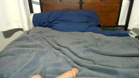 camilcamilla sheher online show from June 27, 2026, 4:28 am