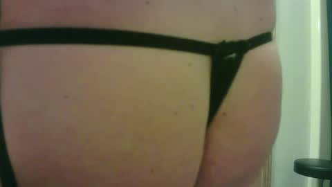 Snapshot of sissycrissy4545 chatting on May 9, 2026, 12:38 am sissycrissy4545 online show from May 9, 2026, 12:38 am