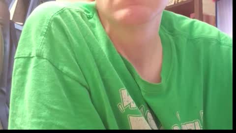 Snapshot of sissyicy chatting on December 21, 2025, 11:06 am sissyicy online show from December 21, 2025, 11:06 am