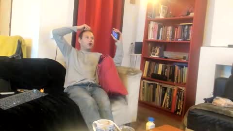 Petra online show from October 11, 2025, 5:22 pm