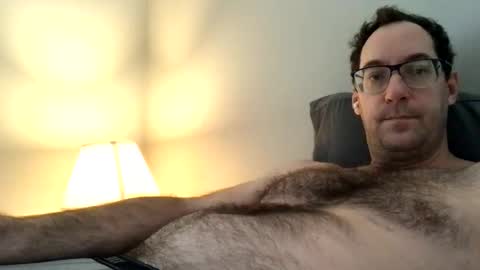 Snapshot of sixfootseven chatting on December 4, 2024, 2:48 pm sixfootseven online show from December 4, 2024, 2:48 pm