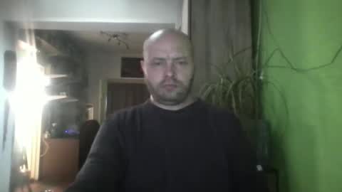 sixten113 online show from March 25, 2026, 6:52 am