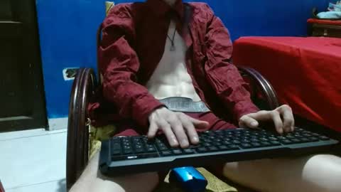 Snapshot of sk8sir chatting on May 31, 2026, 3:41 pm sk8sir online show from May 31, 2026, 3:41 pm