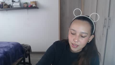 Snapshot of skarlet_adams chatting on December 28, 2024, 7:22 pm Alice online show from December 28, 2024, 7:22 pm