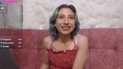 Snapshot of skarletjhonson_ chatting on January 15, 2025, 8:09 am Skarlet online show from January 15, 2025, 8:09 am