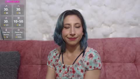 Snapshot of skarletjhonson_ chatting on January 25, 2025, 2:26 am Skarlet online show from January 25, 2025, 2:26 am