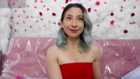 Snapshot of skarletjhonson_ chatting on October 5, 2025, 6:39 pm Skarlet online show from October 5, 2025, 6:39 pm