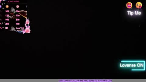 Snapshot of skarlyhot chatting on May 18, 2026, 12:07 am Laura Sofia online show from May 18, 2026, 12:07 am