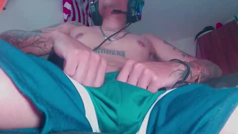 Snapshot of skateboy444 chatting on February 26, 2026, 5:17 am king online show from February 26, 2026, 5:17 am