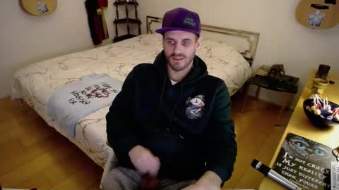 skatejocke online show from November 20, 2025, 5:51 am