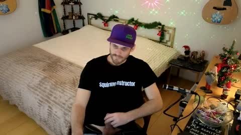 skatejocke online show from December 17, 2025, 5:19 pm