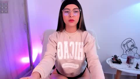 Snapshot of skeeter_cb chatting on March 18, 2026, 5:16 pm Skeete CHRISTMAS SHOW THIS DECEMBER 24 CHECK OUT MY AMAZON LIST AND MAKE ME HAPPY online show from March 18, 2026, 5:16 pm