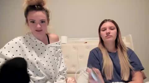 skiimaskabby online show from November 8, 2025, 2:45 am