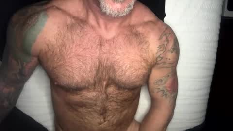 Snapshot of skimaskedbeef chatting on December 27, 2024, 9:28 am BEEF online show from December 27, 2024, 9:28 am