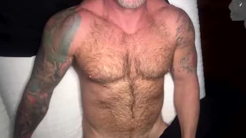 Snapshot of skimaskedbeef chatting on January 8, 2025, 9:21 am BEEF online show from January 8, 2025, 9:21 am