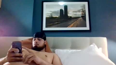 Snapshot of skimaskfuckerz chatting on February 18, 2026, 7:04 am skimaskfuckerz online show from February 18, 2026, 7:04 am