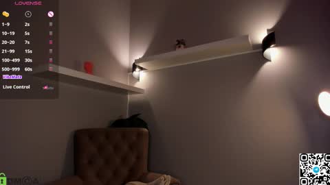 Snapshot of skinny_alice chatting on March 5, 2026, 1:12 am Alice GMT 2 Mon Tues Thur Fri Sun 0300am-0900am online show from March 5, 2026, 1:12 am