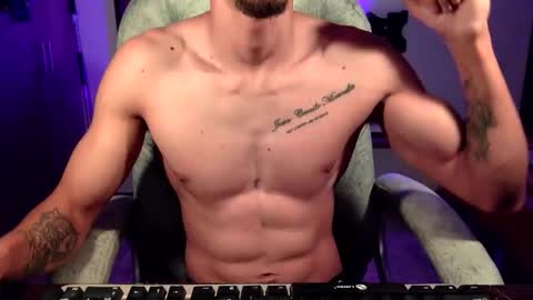 Snapshot of skinny_boy_hot chatting on February 15, 2026, 5:59 am skinny online show from February 15, 2026, 5:59 am