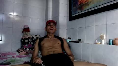 Snapshot of skinny_dominat chatting on March 19, 2026, 7:23 am dimy online show from March 19, 2026, 7:23 am