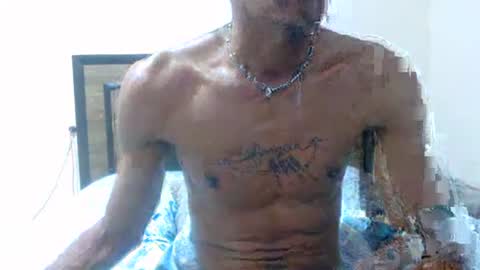 Snapshot of skinny_long_cock chatting on December 5, 2025, 4:10 am Albert online show from December 5, 2025, 4:10 am