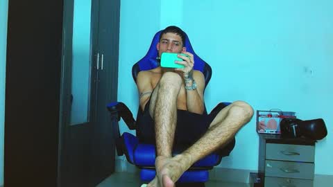 skinny marked online show from February 12, 2025, 2:56 am