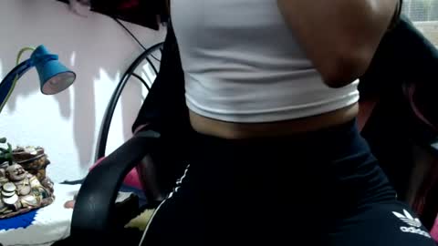Snapshot of skinny_sexy666 chatting on June 18, 2026, 6:56 pm skinny_sexy666 online show from June 18, 2026, 6:56 pm