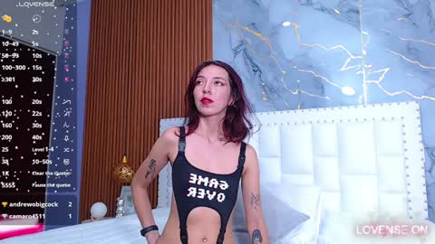 Snapshot of skinnyandcute_ chatting on January 19, 2025, 7:26 pm Mariah Black online show from January 19, 2025, 7:26 pm