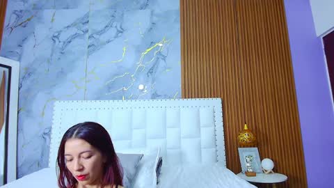 Snapshot of skinnyandcute_ chatting on January 26, 2025, 7:20 pm Mariah Black online show from January 26, 2025, 7:20 pm