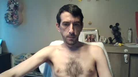 SkinnyBigCock2 online show from June 14, 2026, 4:36 am