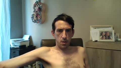 SkinnyBigCock2 online show from June 18, 2026, 11:25 am