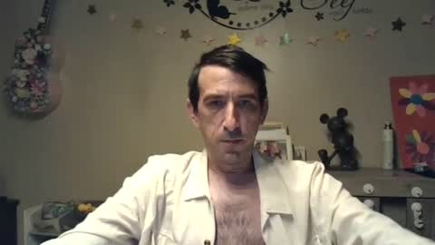 SkinnyBigCock2 online show from June 19, 2026, 2:16 am