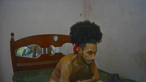 Skinny Latin Man online show from December 3, 2024, 11:01 am