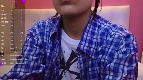 Snapshot of skinnyneighbour_ chatting on February 6, 2025, 3:06 am Karla online show from February 6, 2025, 3:06 am