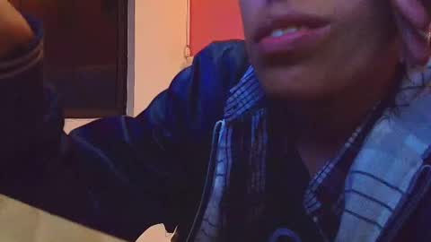 Snapshot of skinnyneighbour_ chatting on February 19, 2025, 3:06 am Karla online show from February 19, 2025, 3:06 am