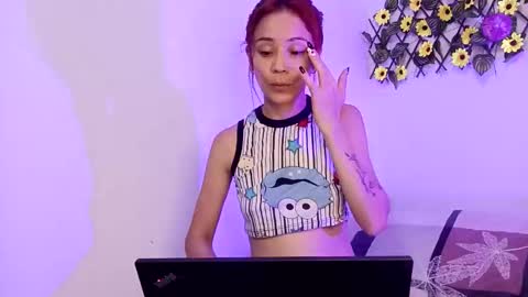 Snapshot of skinnysexylatin21 chatting on October 7, 2025, 3:47 am skinnysexylatin21 online show from October 7, 2025, 3:47 am
