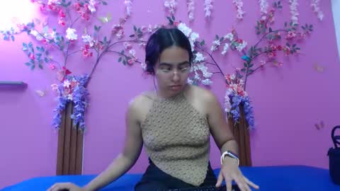 Snapshot of skinnysofia18 chatting on February 8, 2026, 6:06 am sofia online show from February 8, 2026, 6:06 am