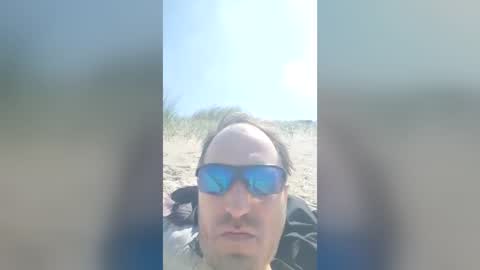 skinnytomdickinson online show from July 15, 2026, 9:03 am