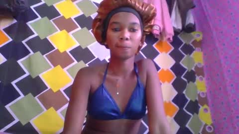 skinygirl2 online show from June 9, 2026, 7:31 am