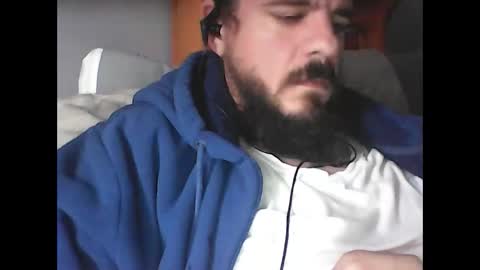 Easy-E online show from March 18, 2026, 2:42 pm