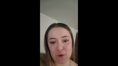 skullhead81 online show from December 17, 2025, 5:57 am