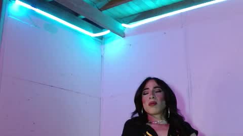 skulycataleya online show from March 15, 2026, 3:45 am