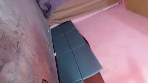 Snapshot of skwammy_cock69 chatting on February 16, 2026, 7:48 am skwammy cock69 online show from February 16, 2026, 7:48 am