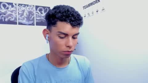 Snapshot of sky_jules chatting on November 21, 2025, 3:16 am Daniel online show from November 21, 2025, 3:16 am