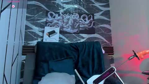 Snapshot of sky_jules chatting on March 12, 2026, 1:23 am Daniel online show from March 12, 2026, 1:23 am