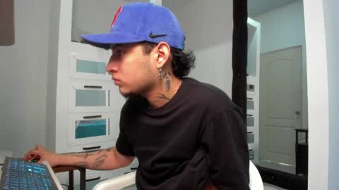 sky_wild online show from March 29, 2026, 8:31 pm