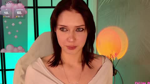 Snapshot of skyeyes__ chatting on December 16, 2024, 11:33 am Ann online show from December 16, 2024, 11:33 am