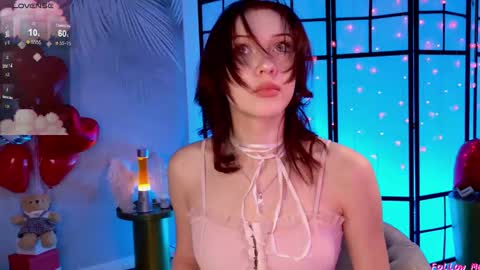 Snapshot of skyeyes__ chatting on February 19, 2025, 5:16 am Ann online show from February 19, 2025, 5:16 am