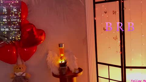 Snapshot of skyeyes__ chatting on February 24, 2025, 11:10 am Ann online show from February 24, 2025, 11:10 am