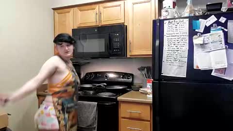 Snapshot of skyisacutie chatting on January 22, 2025, 9:43 pm Skyisacutie online show from January 22, 2025, 9:43 pm